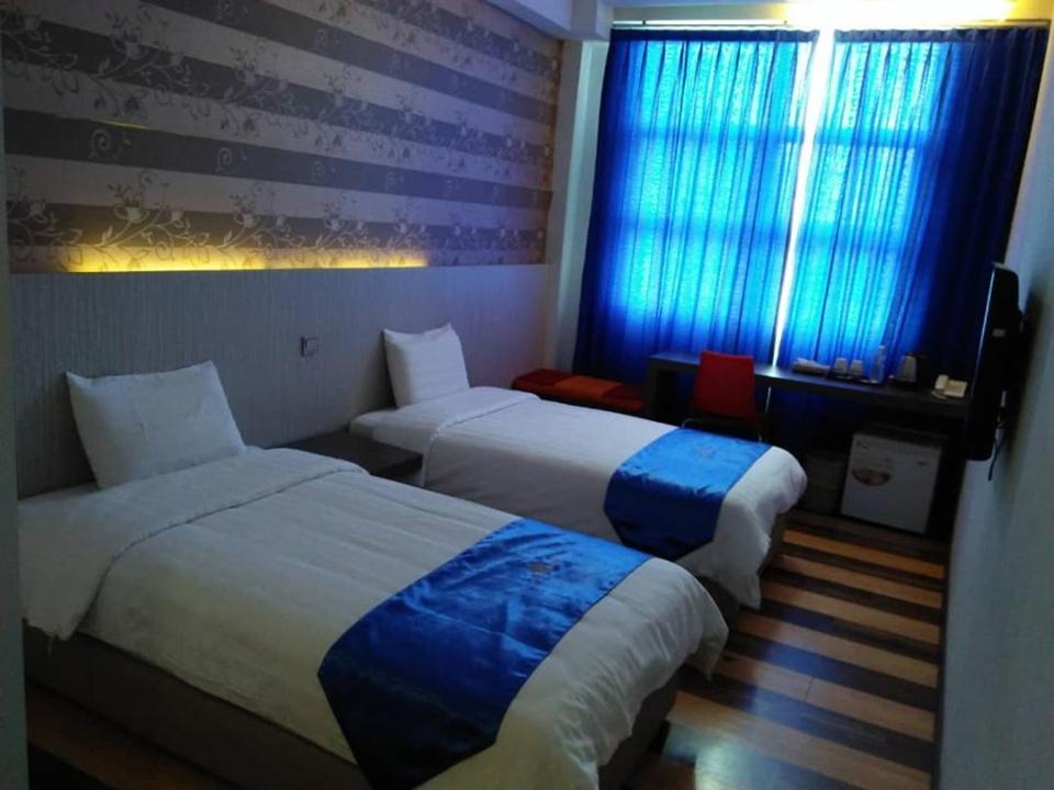 4Orty Inn Bintulu Exteriör bild