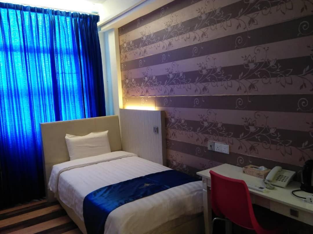 4Orty Inn Bintulu Exteriör bild