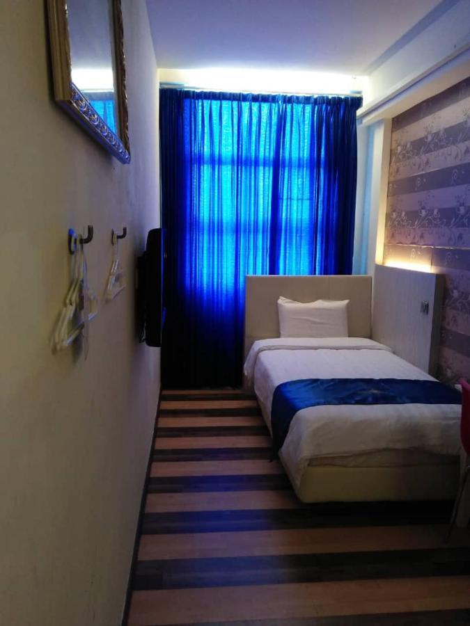 4Orty Inn Bintulu Exteriör bild