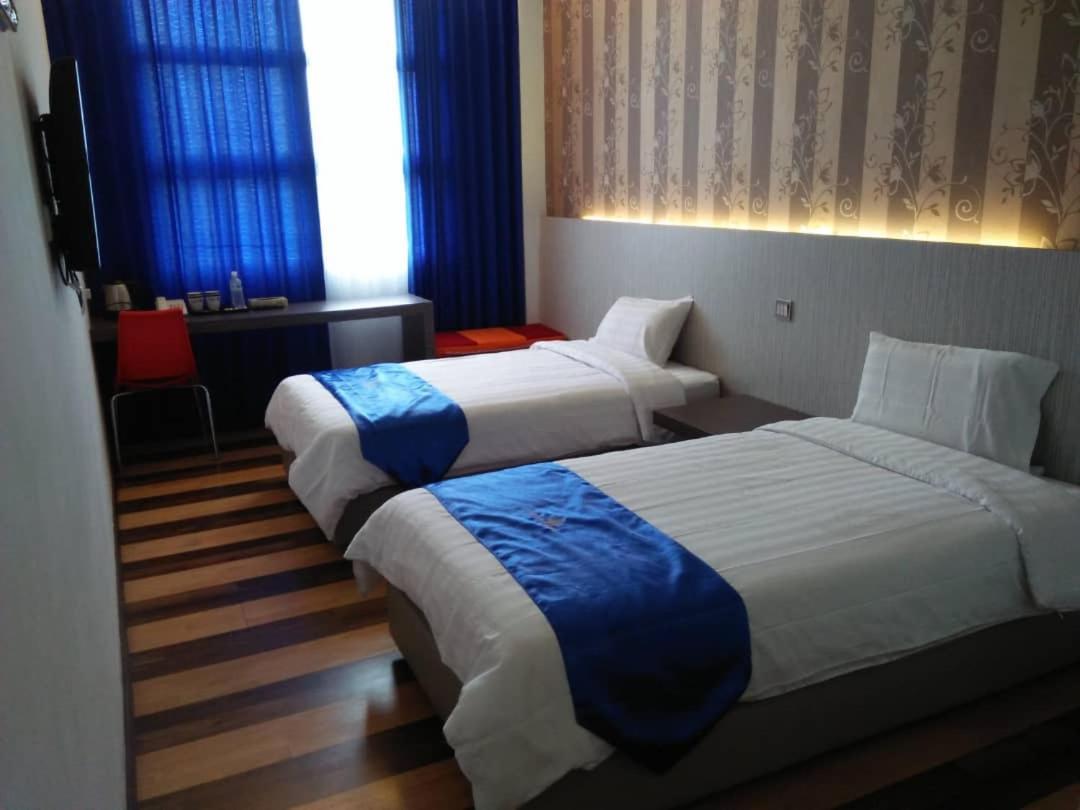 4Orty Inn Bintulu Exteriör bild