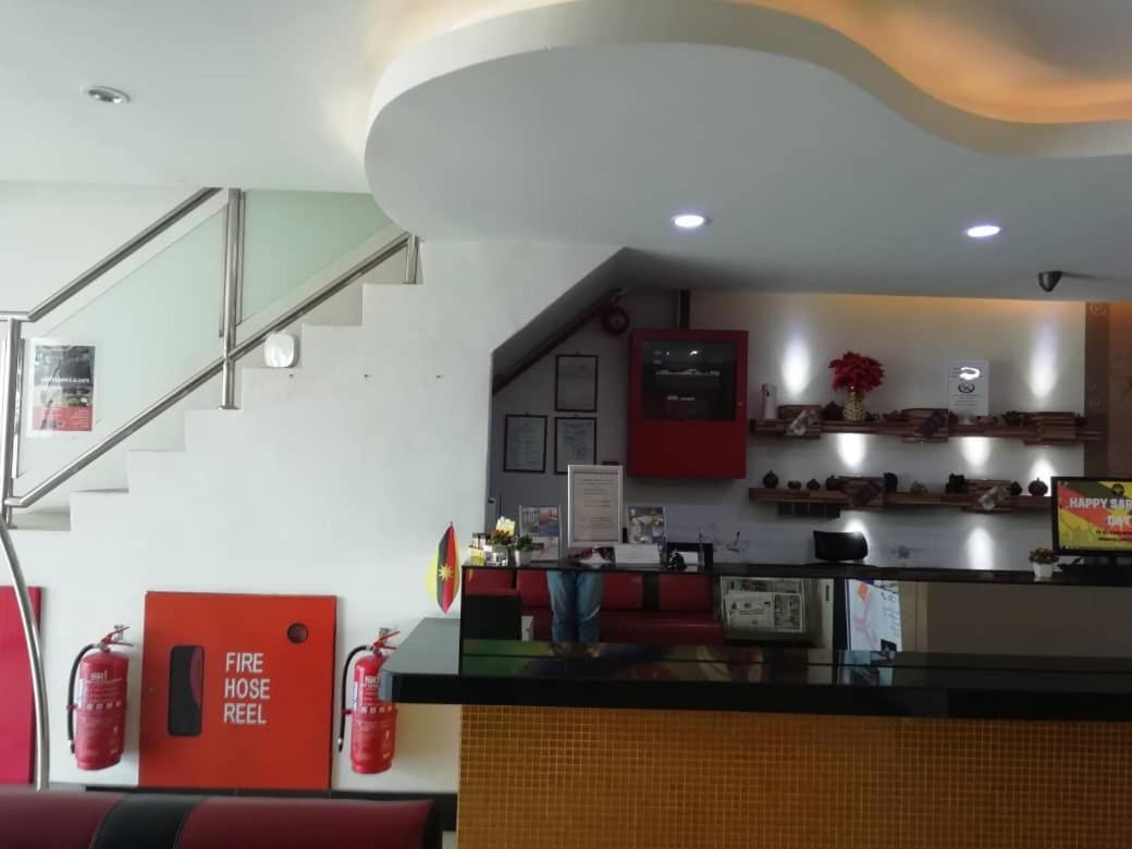 4Orty Inn Bintulu Exteriör bild