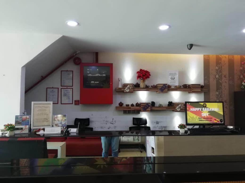 4Orty Inn Bintulu Exteriör bild