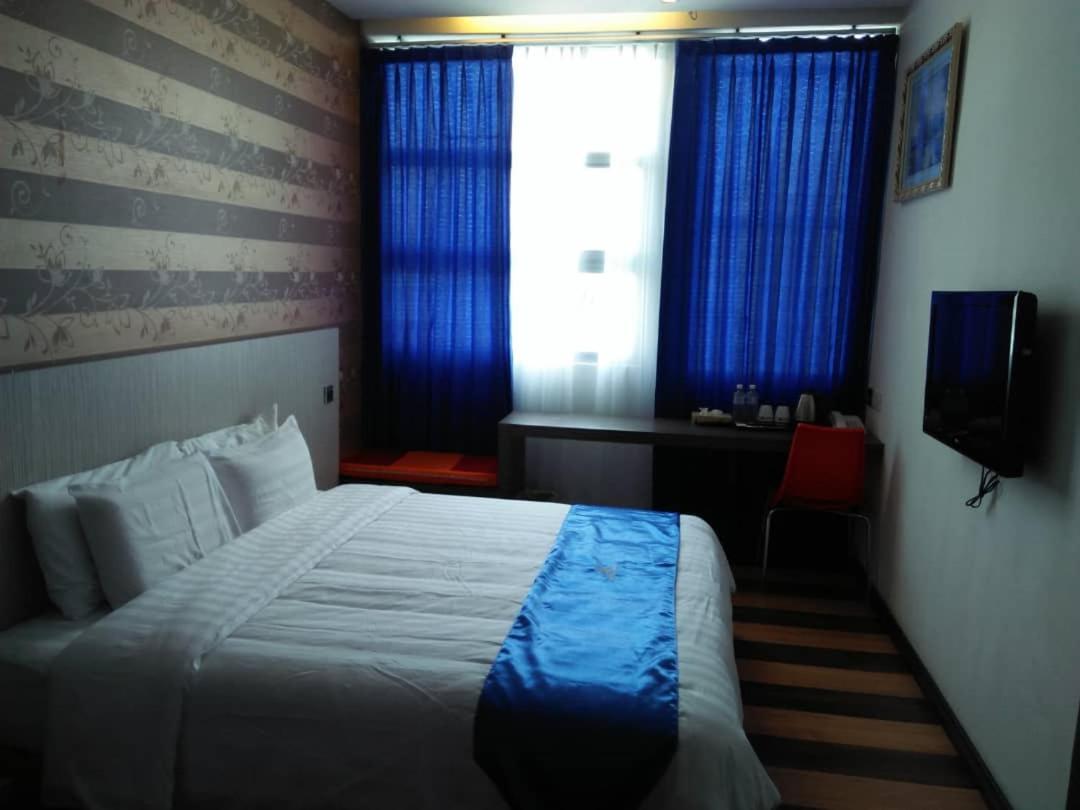 4Orty Inn Bintulu Exteriör bild